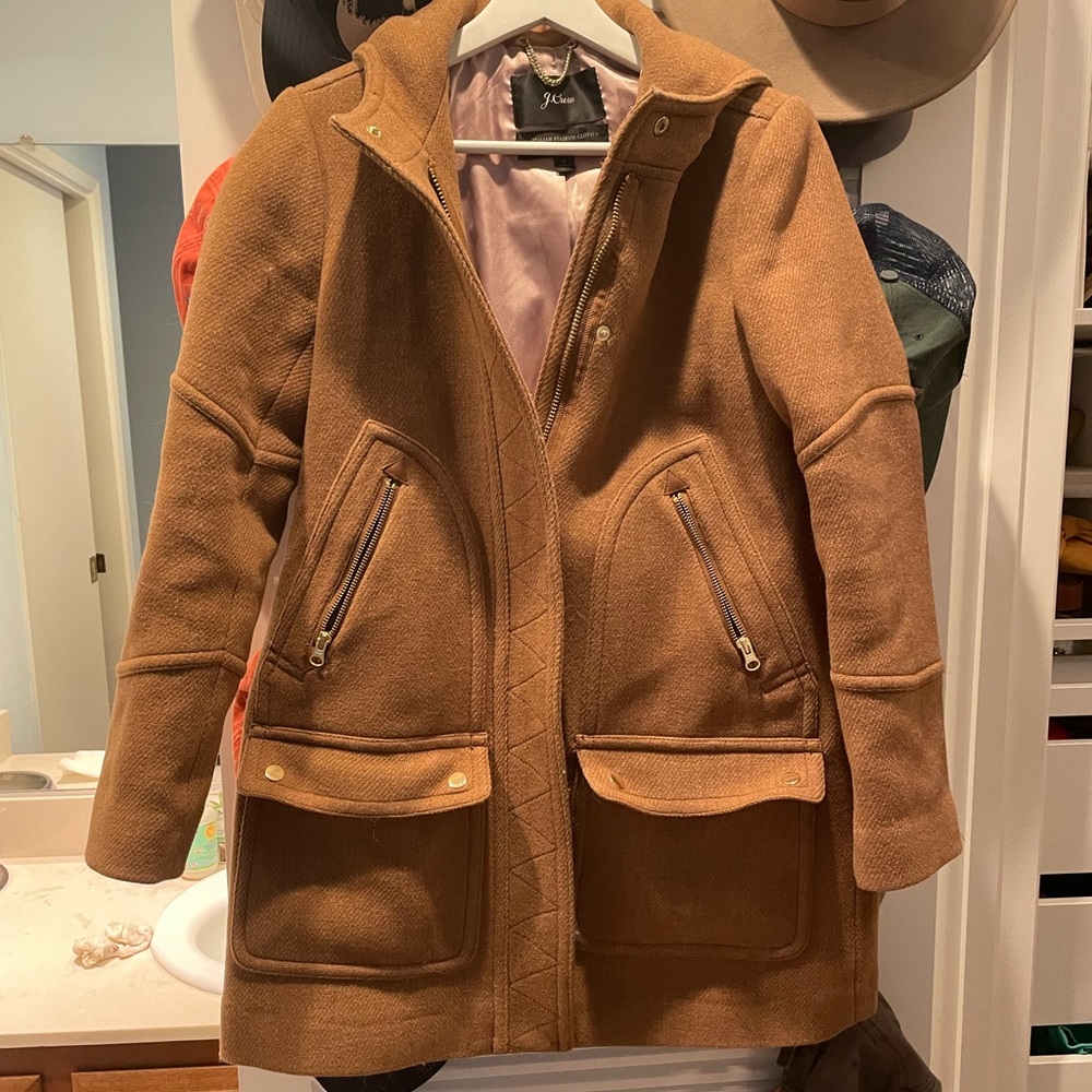 Jcrew coat BUY at full price and I’ll include two city coats